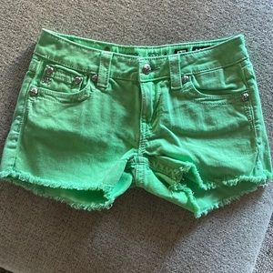 Women’s miss me size 27 lime green shorts.JP5721H3. Never worn. $35